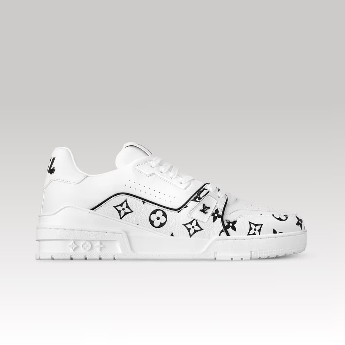 LV Trainer Branco e Preto_3_00000